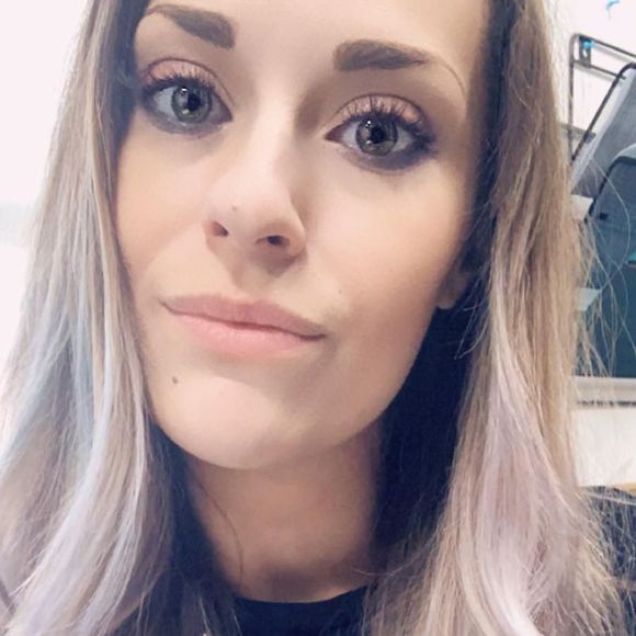 Meet your Posher, Mady - Picture 1 of 1